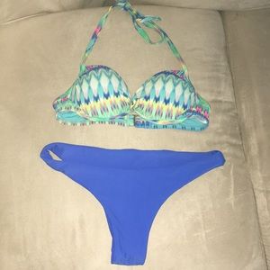 2 piece swim suit 🌀